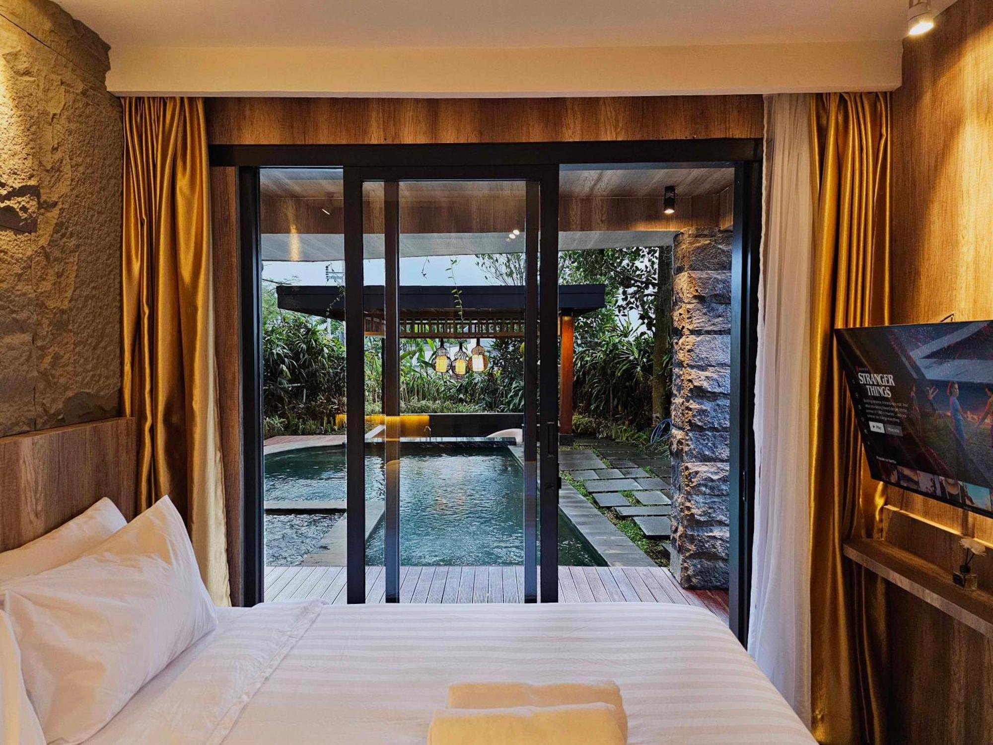 Villa 4-Br Klub Bunga No 4 Batu Malang Ngoại thất bức ảnh