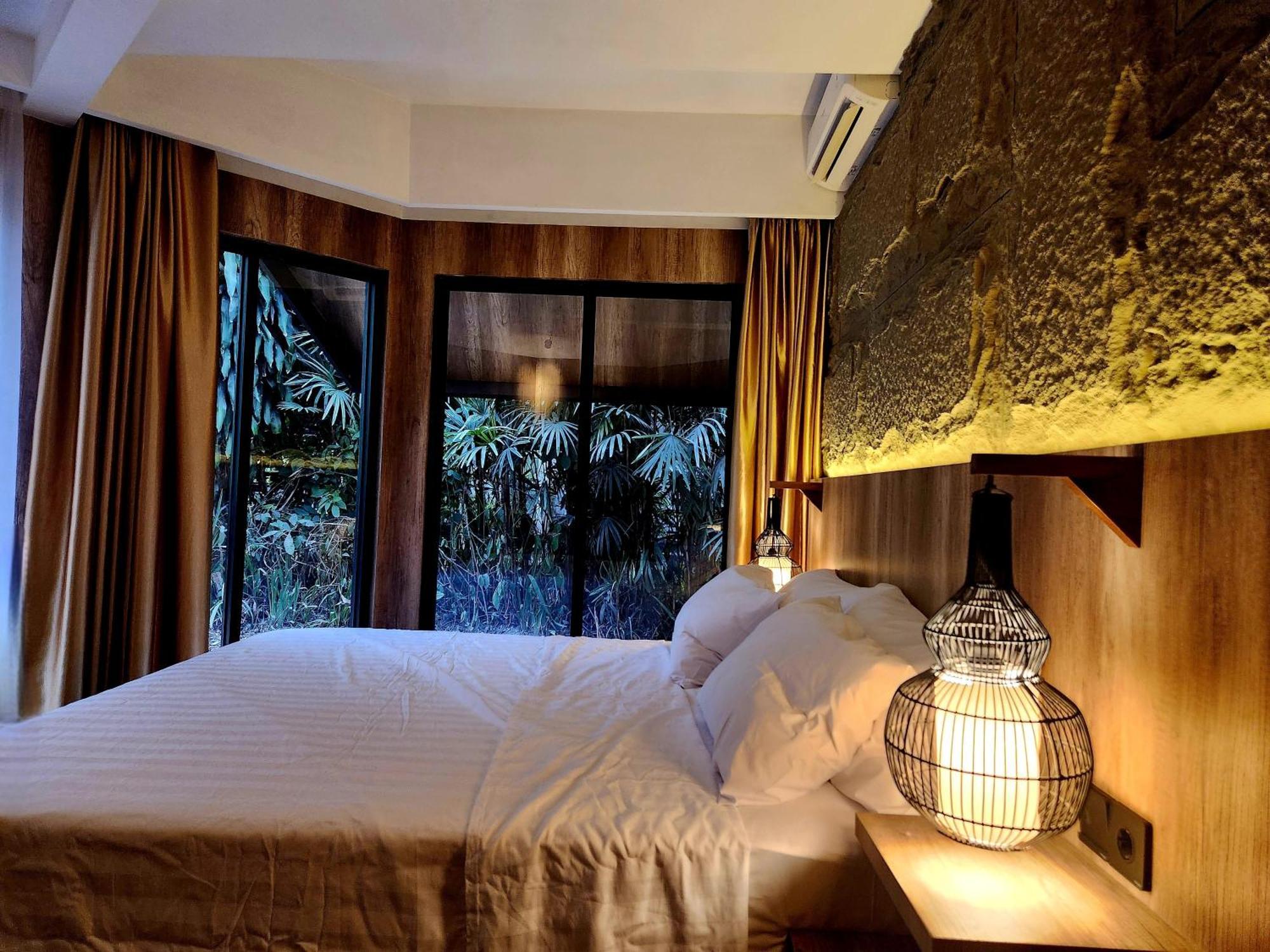Villa 4-Br Klub Bunga No 4 Batu Malang Ngoại thất bức ảnh